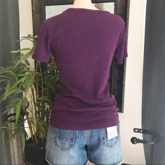 Gap Modern V-Neck Jersey Knit T-Shirt - Picture 6 of 8